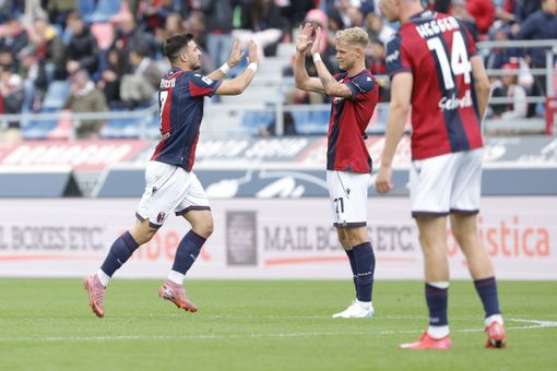 Poker del Bologna al Pisa, finisce 4-0 per gli emiliani Poker del Bologna al Pisa, finisce 4-0 per gli emiliani