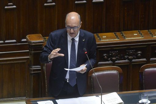Scuola, Valditara “Firmato contratto 2022-2024 con ulteriori aumenti” Scuola, Valditara “Firmato contratto 2022-2024 con ulteriori aumenti”