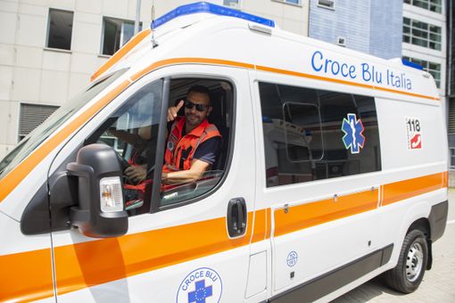 16.000 volte l'anno, qualcuno ha bisogno di Croce Blu Italia