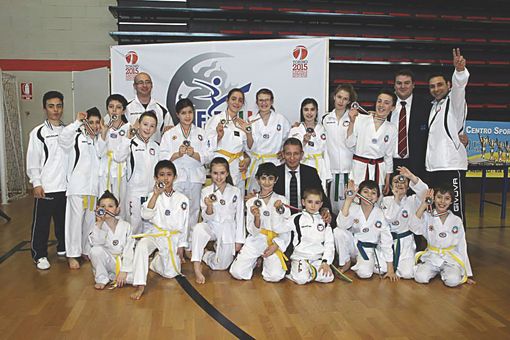 Tae Kwon Do - White Fox strepitosa a Giaveno: in 21 sul podio