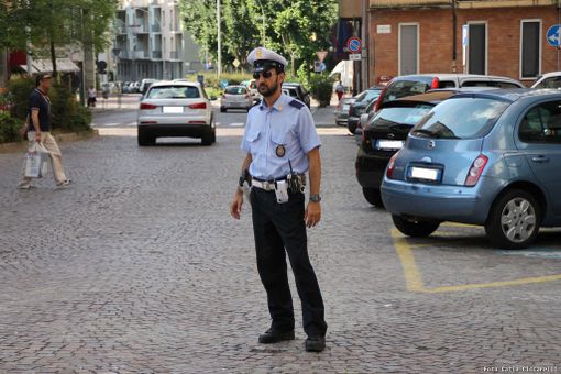 Chiavazza: Scontro tra due auto, nessun ferito Chiavazza: Scontro tra due auto, nessun ferito