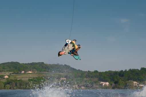 Stefano James Comollo, da Viverone agli Stati Uniti per i mondiali di wakeboard