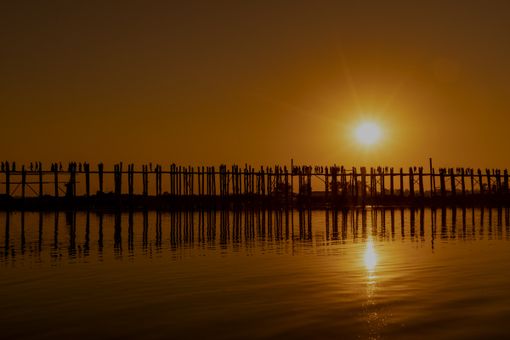 "Myanmar, il paese d'oro" in mostra a Palazzo Boglietti "Myanmar, il paese d'oro" in mostra a Palazzo Boglietti