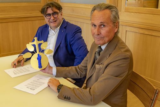 Blu Vierge di Daniele Basso entra a far parte della collezione d’arte della Fondazione CRB