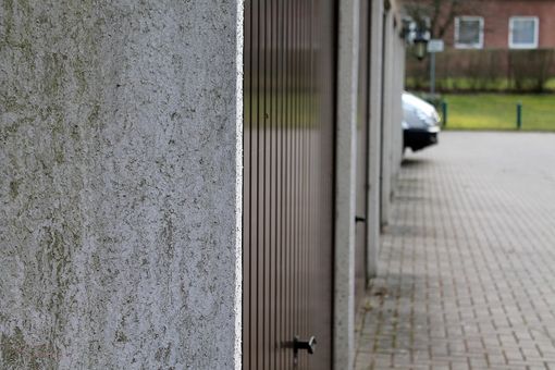 Valdilana, rientra a casa dopo giorni e scopre il furto nel garage Valdilana, rientra a casa dopo giorni e scopre il furto nel garage