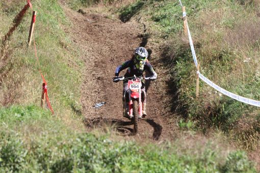 Con il Trofeo Mario Ferrero Leila Olimi in testa alla classifica foto @danielacaballero301 Con il Trofeo Mario Ferrero Leila Olimi in testa alla classifica foto @danielacaballero301