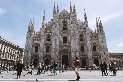 Zegna realizzerà le nuove aiuole in piazza Duomo, foto Pixabay