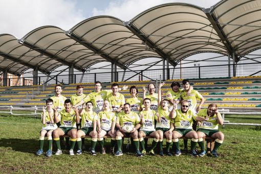 Cerimonia di consegna maglie alla squadra di Rugby Flag Brc ASAD. Presentato il nuovo sponsor Ysla.it