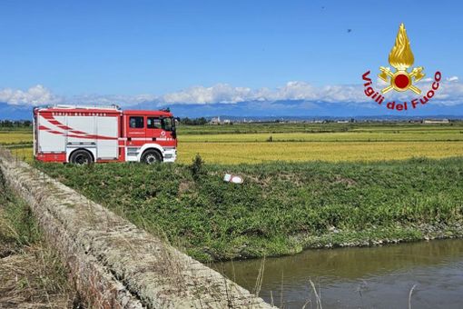 Dal Nord Ovest - Schianto aereo nel Vercellese, morti padre e figlia Dal Nord Ovest - Schianto aereo nel Vercellese, morti padre e figlia