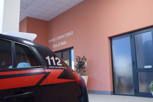 Due arresti e tempio crematorio sequestrato dai Carabinieri, ossa e ceneri smaltite tra i rifiuti comuni