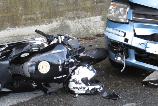 Incidente a Biella in Strada Barazzetto Vandorno, 16enne in ospedale, foto archivio