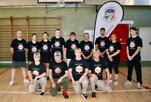 Reagire, difendersi, fuggire: il vero Krav Maga arriva a Pettinengo Reagire, difendersi, fuggire: il vero Krav Maga arriva a Pettinengo