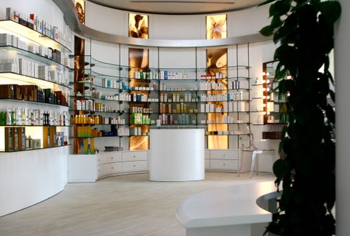 Metodo della cura del capello secondo la Farmacia Olistica Savino