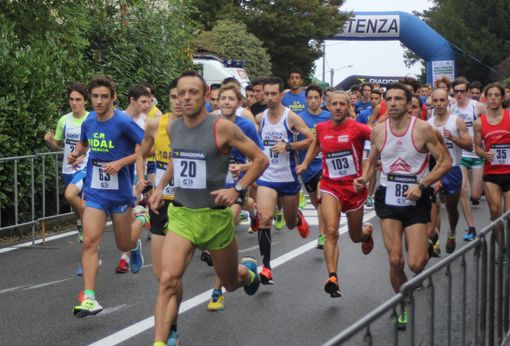 La partenza della gara Senior maschile