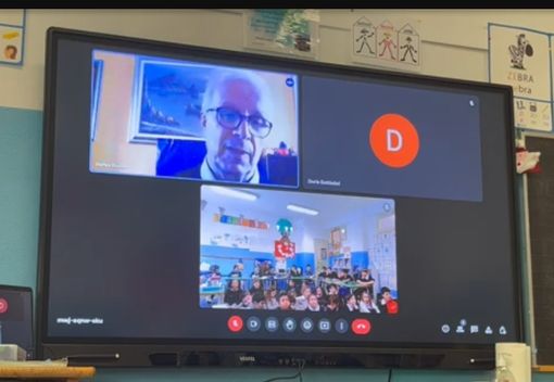 Hafez Haidar ha incontrato gli scritti alle elementari di Benna: "Credete nelle vostre forze nonostante le difficoltà"