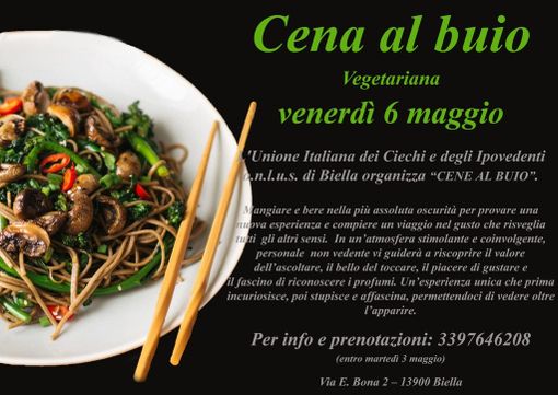 Biella: Tornano le nuove esperienze sensoriali con le cene al buio Biella: Tornano le nuove esperienze sensoriali con le cene al buio