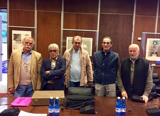 Biella, una città col naso all'insù per i Campionati Italiani di paracadutismo