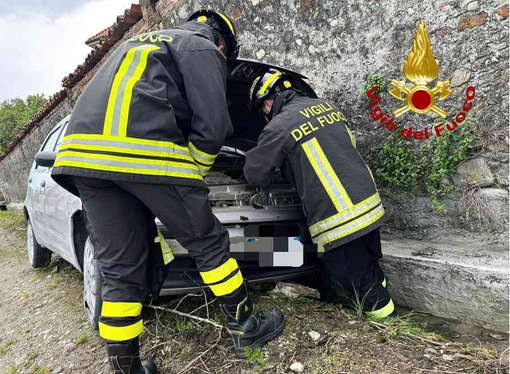 Auto in fosso nella vicina Alice Castello, in soccorso anche la CRI di Cavaglià