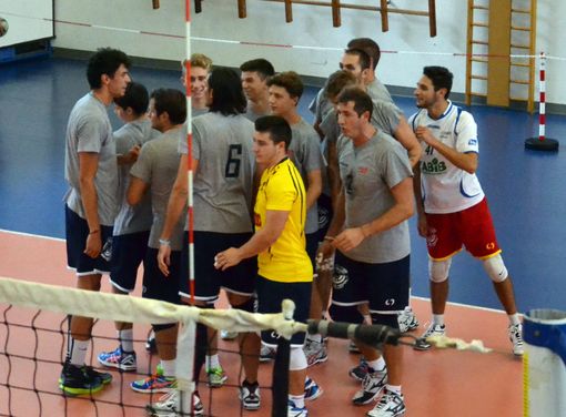 Volley maschile - Caseificio Rosso espugna Romagnano: buona la prima FOTOGALLERY