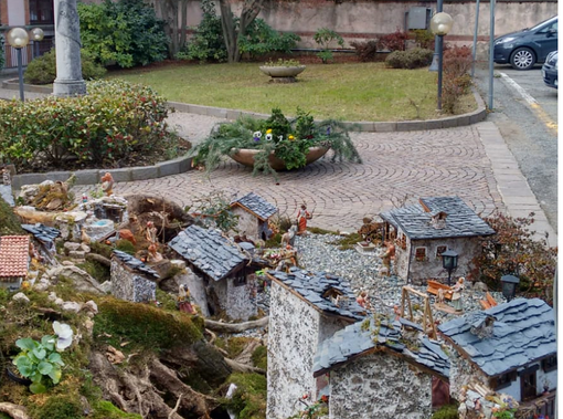 Aspettando Natale Sostegno si riempe di presepi