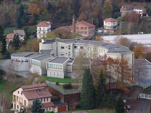 Liceo Cossatese e Vallestrona, in autunno l'addio all'ex sede a Valle Mosso, sarà demolita -  Foto archivio newsbiella.it