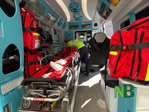 Investita una donna in via Addis Abeba a Biella, la soccorre la Guardia di Finanza Investita una donna in via Addis Abeba a Biella, la soccorre la Guardia di Finanza