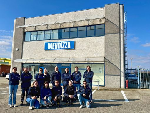 Grande successo per l’inaugurazione della nuova sede di MENDIZZA a Sandigliano in Via A. Gramsci, 232.