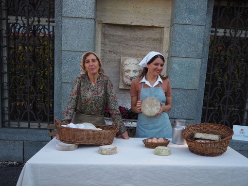 Apre a Pollone il "Museo Forma": tradizione casearia e usanze biellesi. Apre a Pollone il "Museo Forma": tradizione casearia e usanze biellesi.