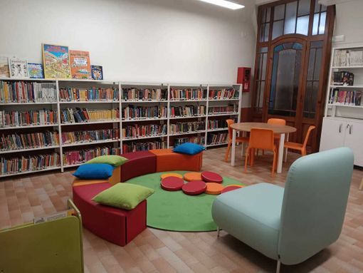 Portula, ci siamo: c'è la data di apertura della biblioteca. Sarà intitolata ai figli della coppia di benefattori Portula, ci siamo: c'è la data di apertura della biblioteca. Sarà intitolata ai figli della coppia di benefattori