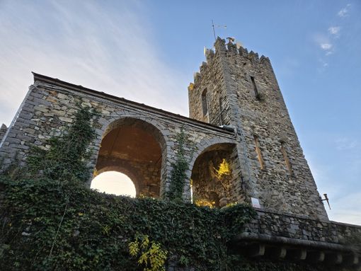 Brich di Zumaglia, avanza la manutenzione: nuovo impulso alla valorizzazione - Servizio Giacomo Chiarini