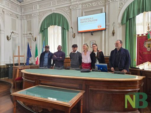 Biella, ricorso sui consigli di quartiere: "La partecipazione non può escludere i residenti stranieri"