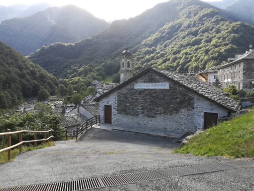 Piedicavallo, luci al led e restyling energetico: nuovo volto per il Teatro Regina Margherita