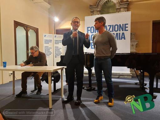 Chiusura parcheggio Bellone, al Piazzo nasce un comitato - Foto Alessandro Bozzonetti per newsbiella.it