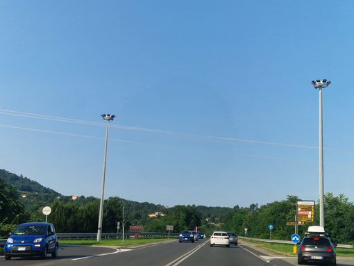Ponte tangenziale e superstrada, torri faro spente, Anas: "Siamo cercando una soluzione" - Foto Stefania Zorio per newsbiella.it