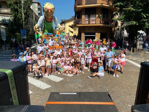 Il Gruppo carnevalesco “Poker d’Asu” domina le classifiche con il suo carro. Il Gruppo carnevalesco “Poker d’Asu” domina le classifiche con il suo carro.