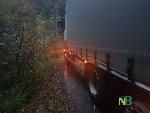 camion urta brusnengo