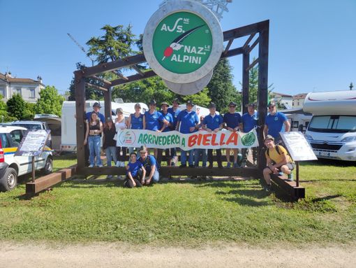 A Vicenza sono arrivati anche gli Alpini di Tavigliano A Vicenza sono arrivati anche gli Alpini di Tavigliano
