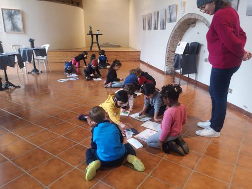 I bimbi dell'asilo di Occhieppo Superiore alla mostra "Castagni Biellesi" FOTO I bimbi dell'asilo di Occhieppo Superiore alla mostra "Castagni Biellesi" FOTO