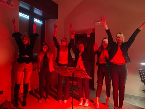 "Voci spezzate in armonie ribelli" ha debuttato a Borriana. Guerriero: "Dobbiamo trasmettere già ai nostri figli il rispetto in famiglia" FOTO