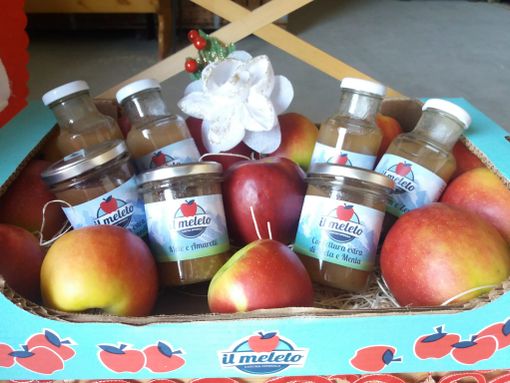 Dall'albero al vasetto, Cascina Imperolo presenta la confettura di mele e amaretti