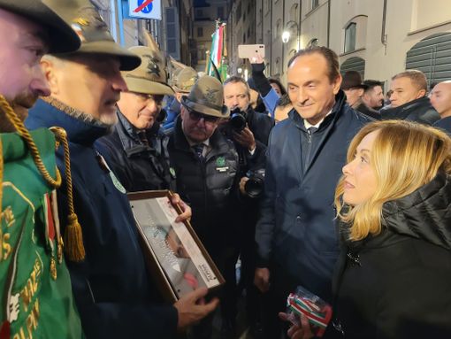 Gli Alpini biellesi ad Asti per presentare l'Adunata Nazionale Alpini Biella 2025 al Premier Meloni Gli Alpini biellesi ad Asti per presentare l'Adunata Nazionale Alpini Biella 2025 al Premier Meloni