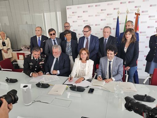 Giornata biellese lunedì per il procuratore Gratteri: incontrerà gli studenti e presenterà “Il Grifone” Giornata biellese lunedì per il procuratore Gratteri: incontrerà gli studenti e presenterà “Il Grifone”