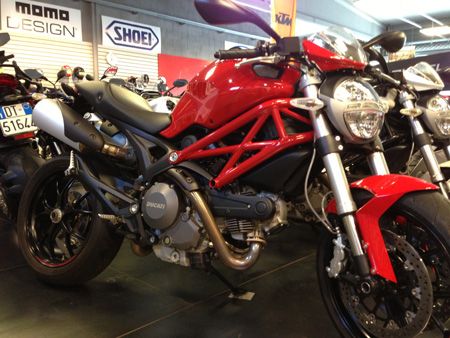 Ducati Monster 796 anno 2011 km 5.700 prezzo 6.900 euro Ducati Monster 796 anno 2011 km 5.700 prezzo 6.900 euro