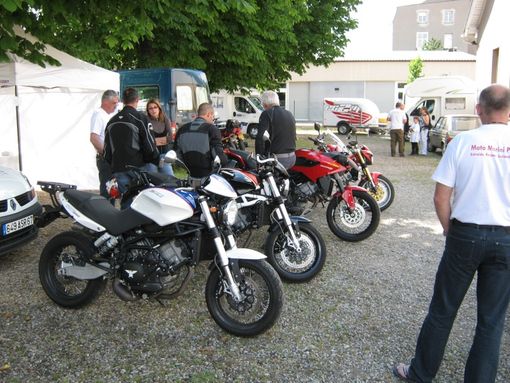 Fine settimana a Sordevolo per il club francese "Morini Passion". In programma gite nel Biellese Fine settimana a Sordevolo per il club francese "Morini Passion". In programma gite nel Biellese
