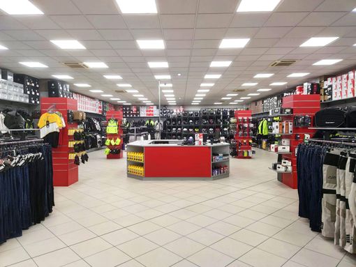 Grazie a Motoabbigliamento.it è più facile acquistare i grandi brand dell’abbigliamento moto