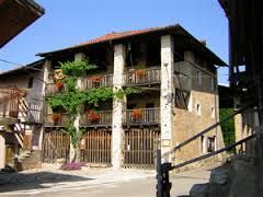 Mezzana Mortigliengo: al museo si parla di "alieni"