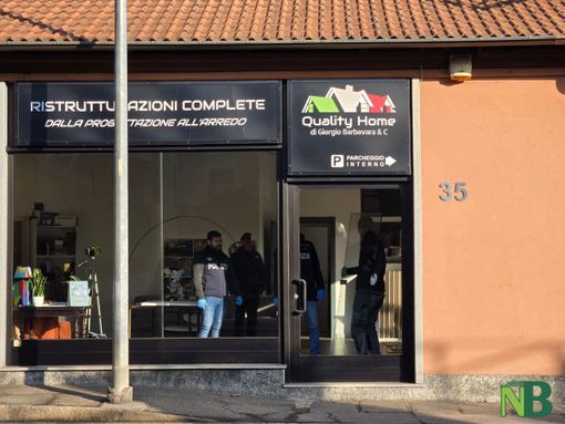 Furto nella notte alla Quality Home a Chiavazza, Polizia Scientifica al lavoro FOTO Furto nella notte alla Quality Home a Chiavazza, Polizia Scientifica al lavoro FOTO