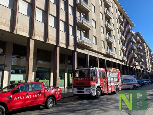 Biellla, soccorso di persona in Viale Roma. Sul posto Vigili del Fuoco e Polizia, foto Finatti