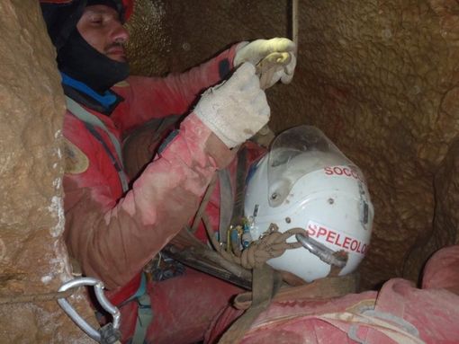 "SOS Baviera, il film" il salvataggio di uno speleologo tedesco nel documentario di Fulvio Mariani e Andrea Gobetti
