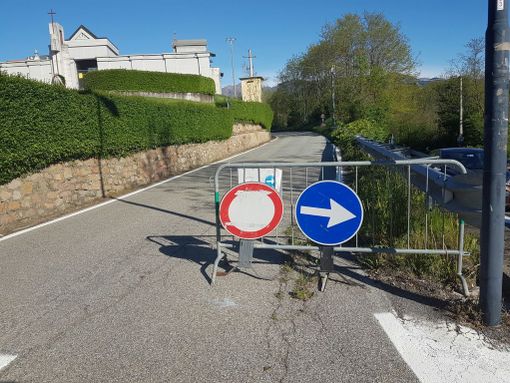 "La strada che collega Strona e Crosa ancora interrotta dopo due anni"